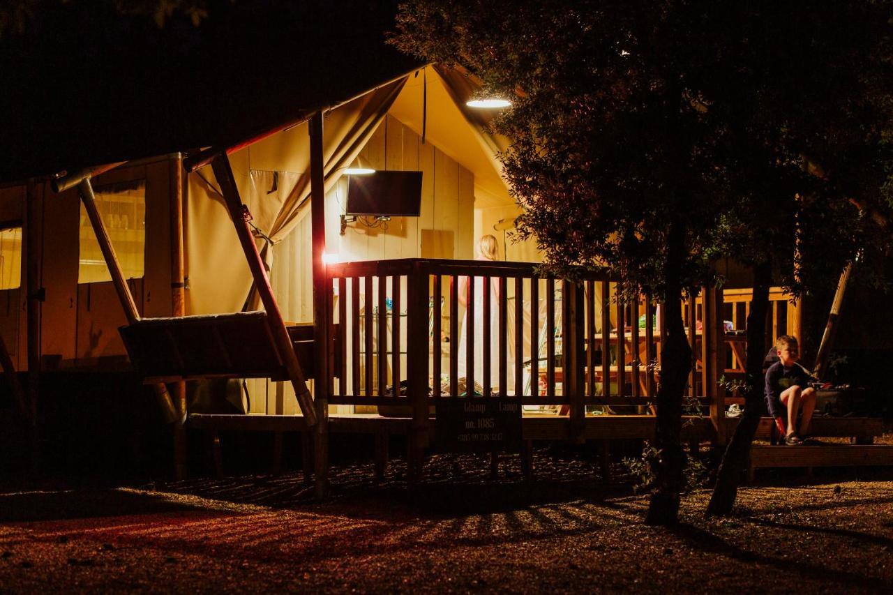 Glamping Beach Soline Biograd Na Moru Bagian luar foto