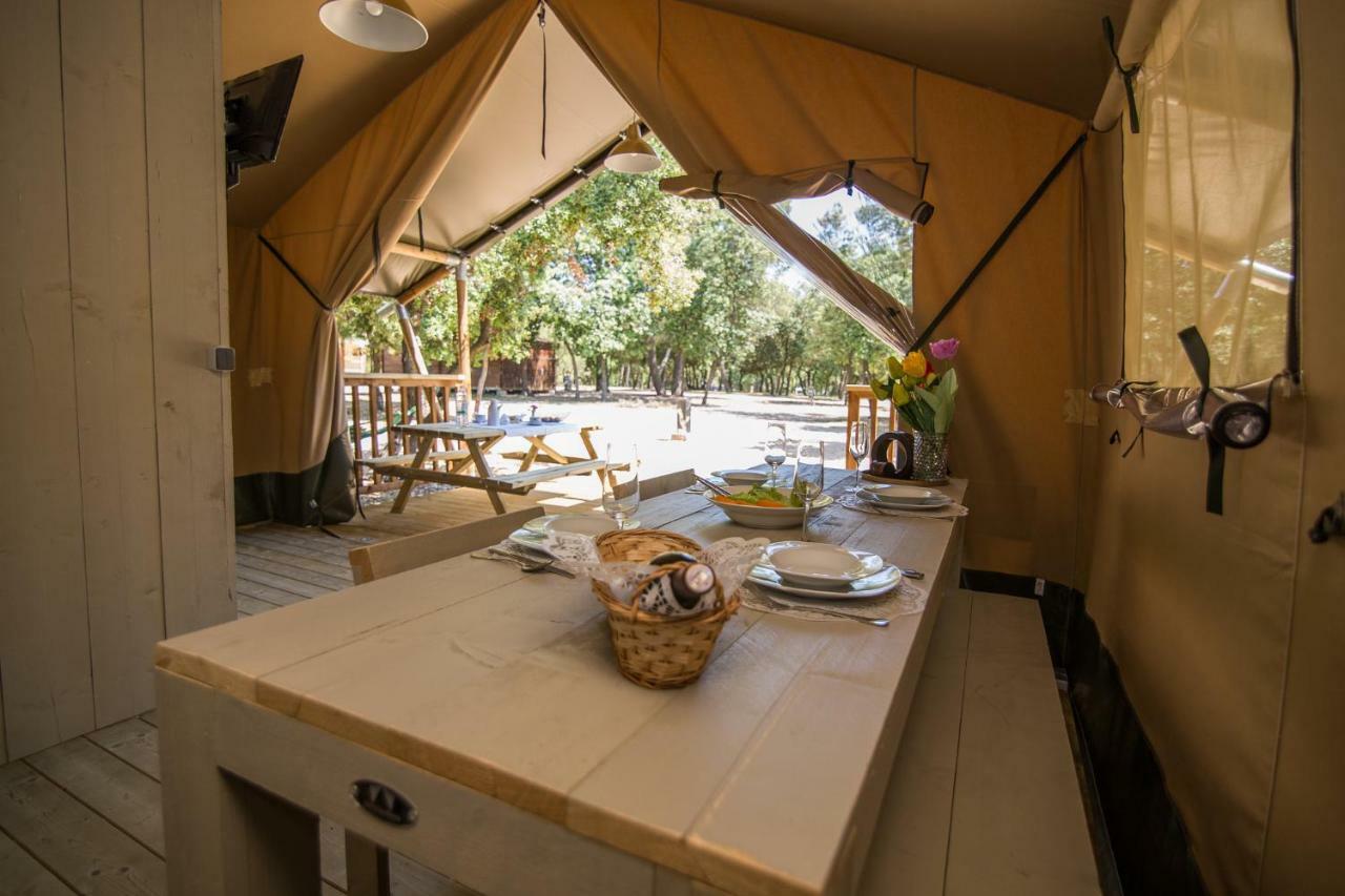Glamping Beach Soline Biograd Na Moru Bagian luar foto