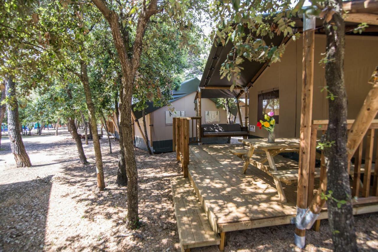Glamping Beach Soline Biograd Na Moru Bagian luar foto