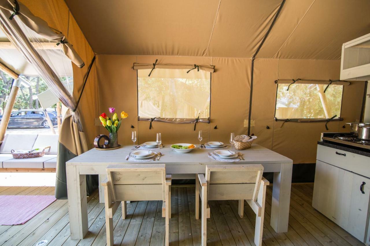 Glamping Beach Soline Biograd Na Moru Bagian luar foto